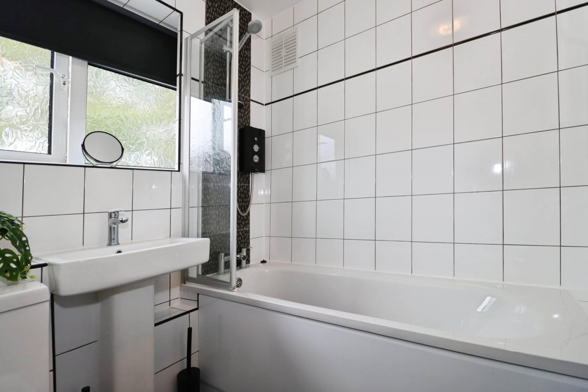 Additional Property Image 2 bedroom Flat for sale in Wirral 3