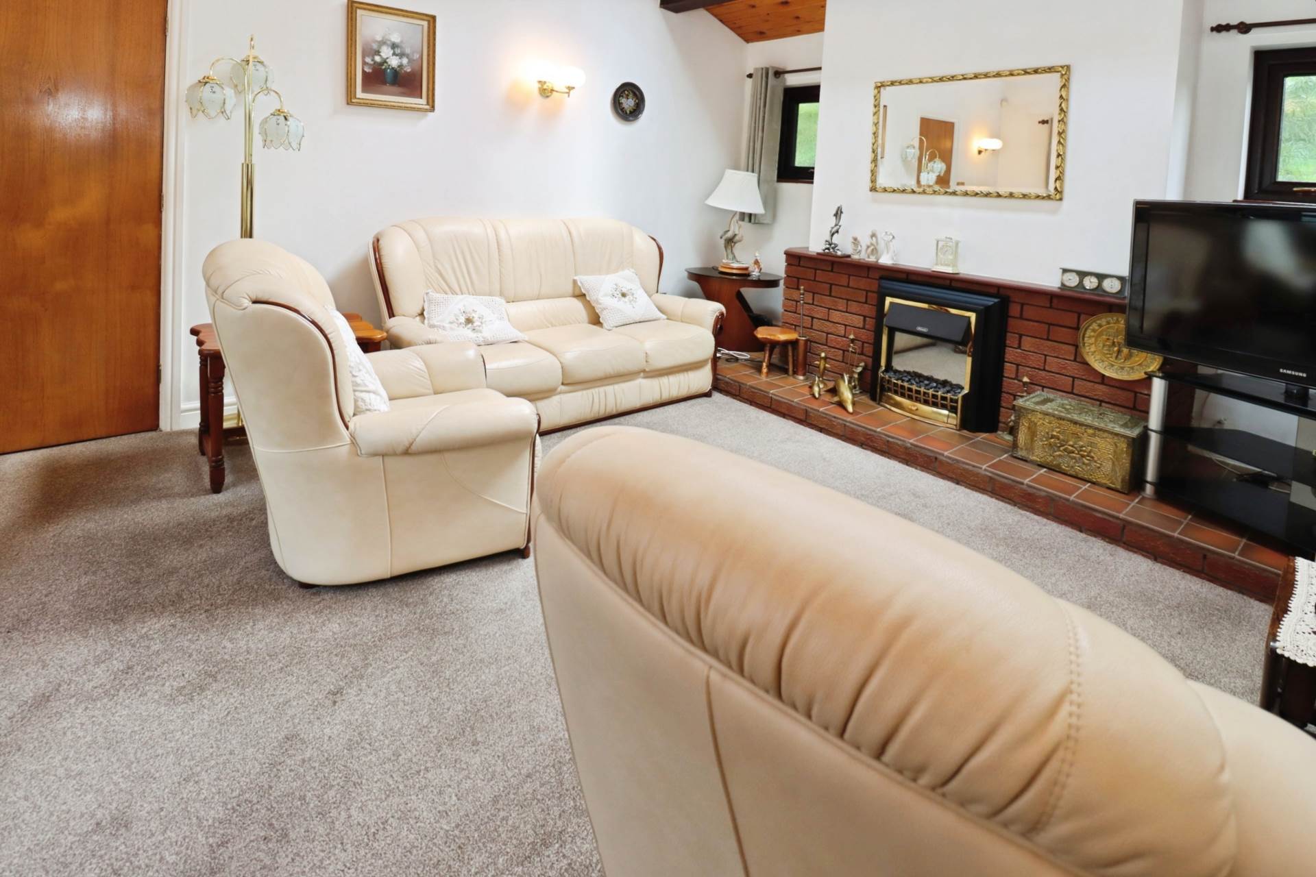 Additional Property Image 3 bedroom Detached Bungalow for sale in Wirral 10