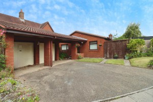 3 bedroom Detached Bungalow for sale in Wirral