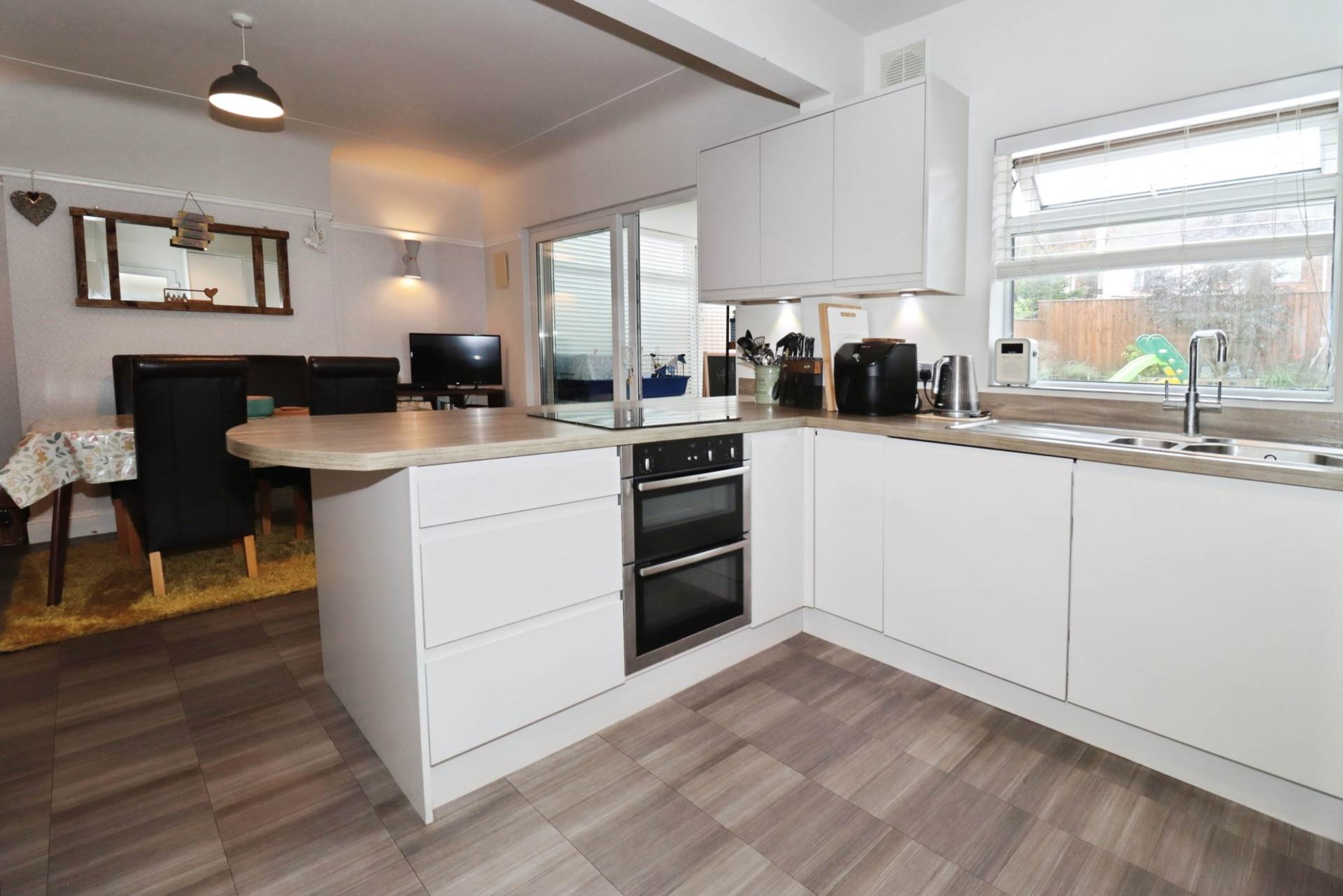 Additional Property Image 3 bedroom Semi Detached for sale in Wirral 11