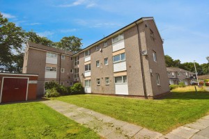 3 bedroom Flat to rent in Wirral