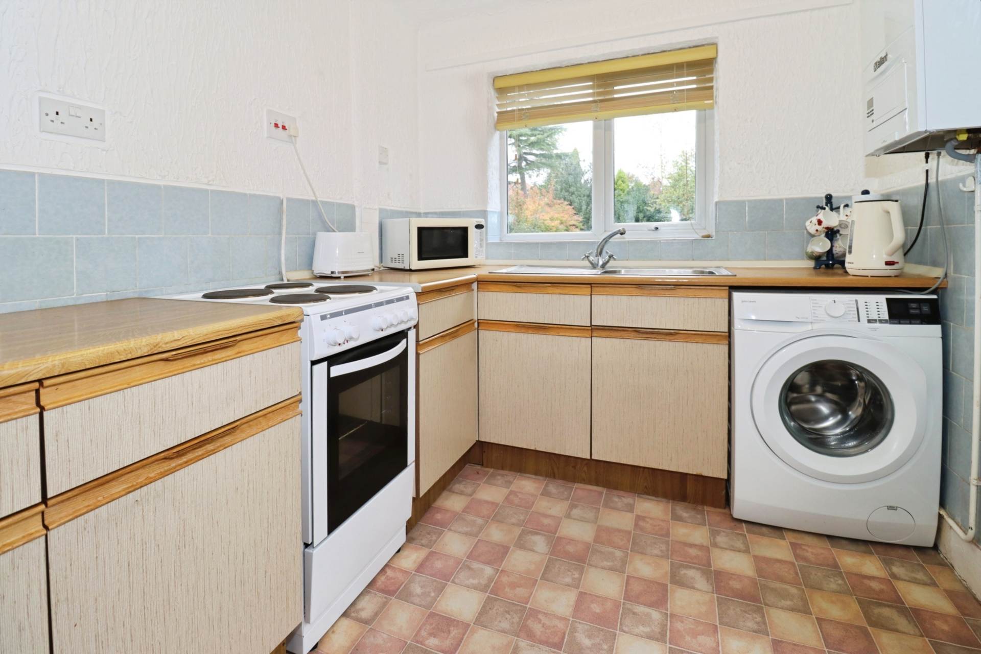 Additional Property Image 3 bedroom Semi Detached for sale in Wirral 9