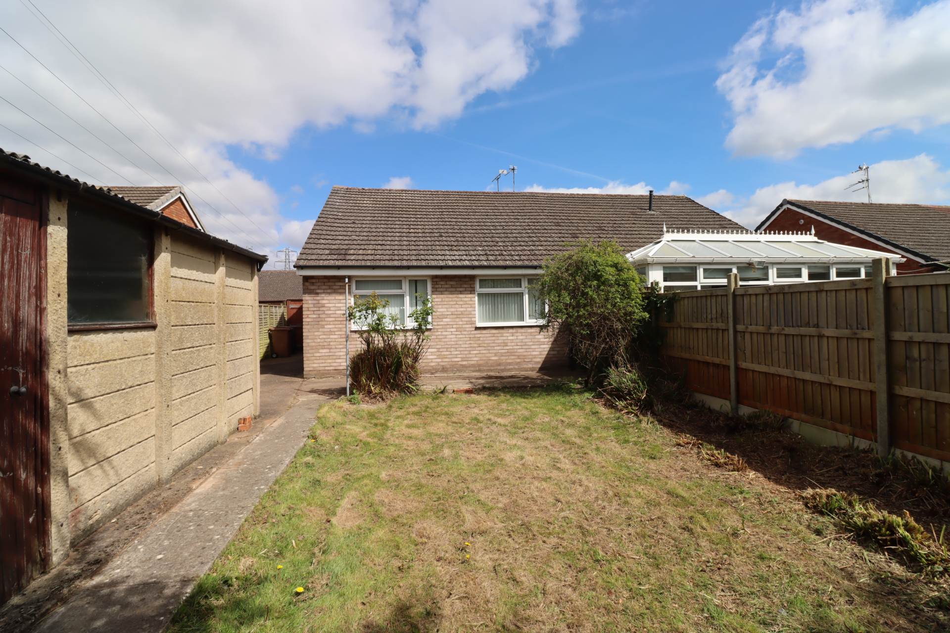 2 bedroom Bungalow for sale in Wirral