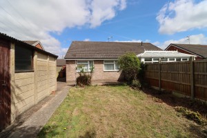 2 bedroom Bungalow for sale in Wirral