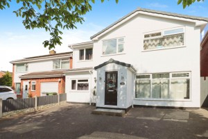 5 bedroom Detached for sale in Wirral