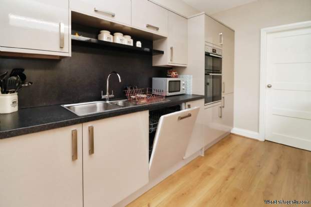 Additional Property Image 5 bedroom Semi Detached for sale in Wirral 11