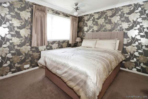 Additional Property Image 3 bedroom Semi Detached for sale in Neston 19