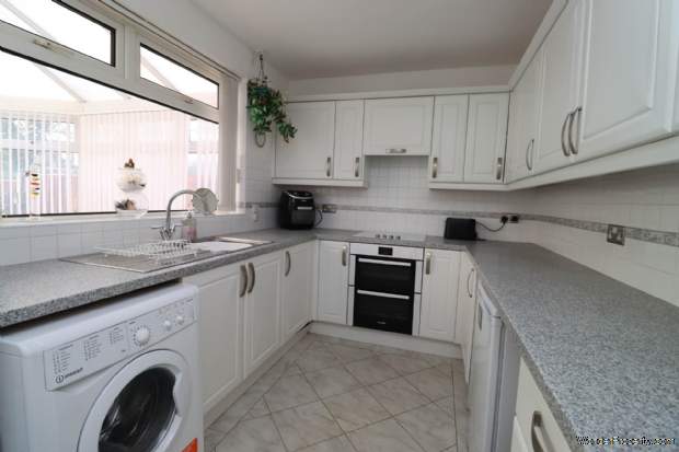 Additional Property Image 2 bedroom Semi Detached for sale in Wirral 3