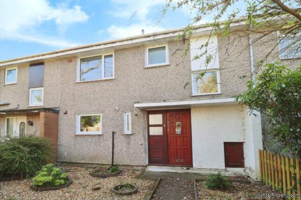 3 bedroom Terraced for sale in Wirral