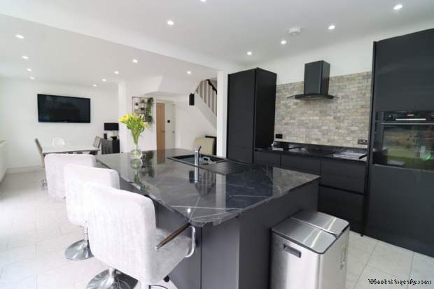 Additional Property Image 5 bedroom Semi Detached for sale in Wirral 4