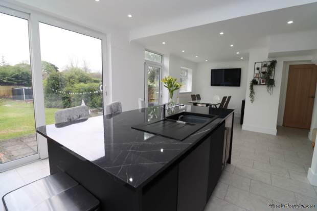 Additional Property Image 5 bedroom Semi Detached for sale in Wirral 15