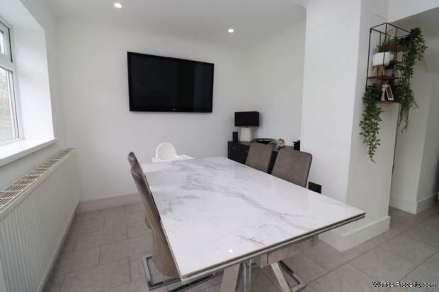 Additional Property Image 5 bedroom Semi Detached for sale in Wirral 7
