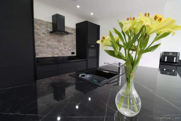 Additional Property Image 5 bedroom Semi Detached for sale in Wirral 8