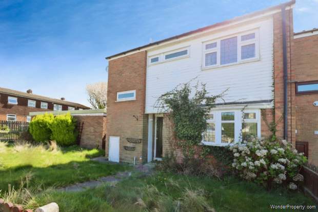 3 bedroom Semi Detached for sale in Neston
