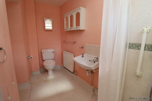 Additional Property Image 3 bedroom Semi Detached for sale in Neston 15