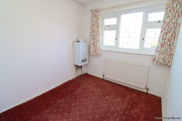 Additional Property Image 3 bedroom Semi Detached for sale in Neston 16