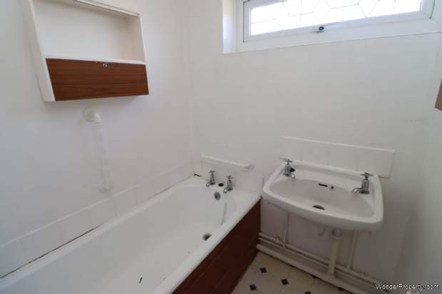 Additional Property Image 3 bedroom Semi Detached for sale in Neston 19