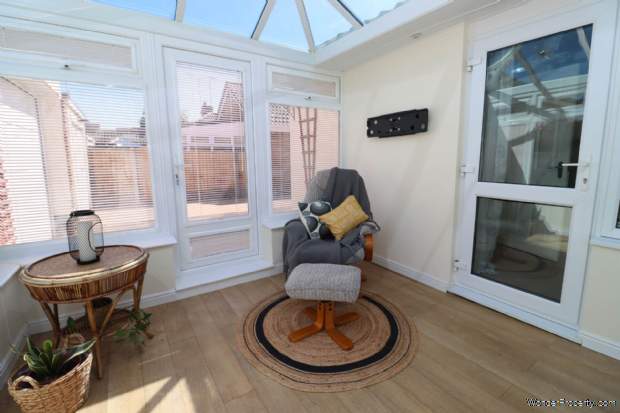Additional Property Image 2 bedroom Bungalow for sale in Wirral 17