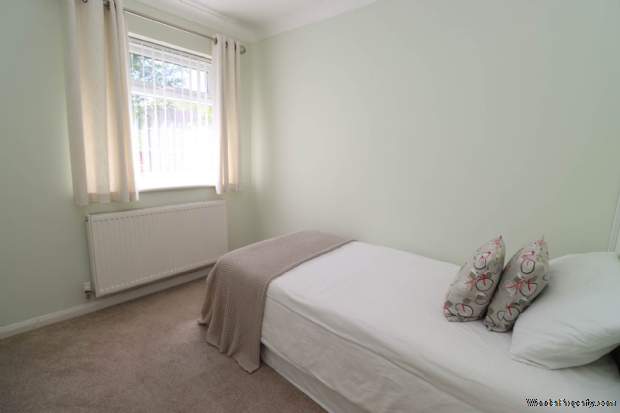 Additional Property Image 2 bedroom Bungalow for sale in Wirral 13