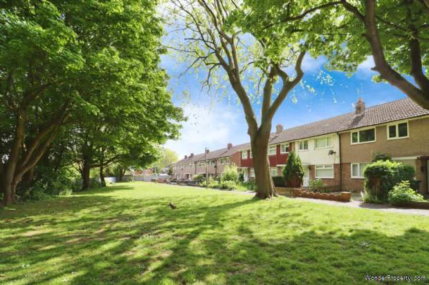 Additional Property Image 3 bedroom Terraced for sale in Ellesmere Port 8
