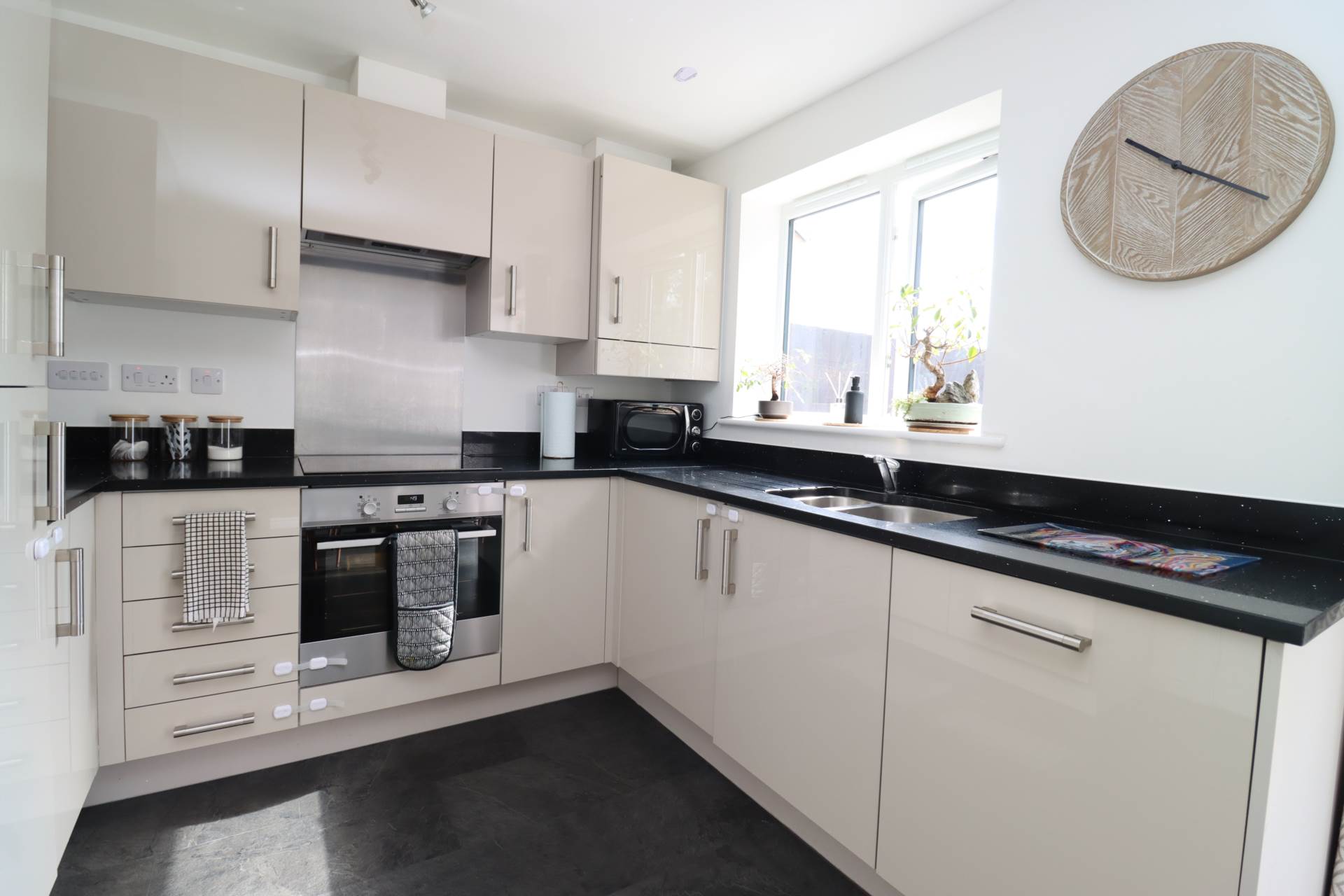 Additional Property Image 3 bedroom Semi Detached for sale in Wirral 6