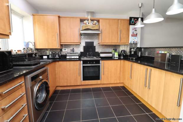 Additional Property Image 2 bedroom Terraced for sale in Wirral 5