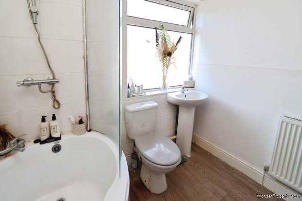 Additional Property Image 2 bedroom Terraced for sale in Wirral 8