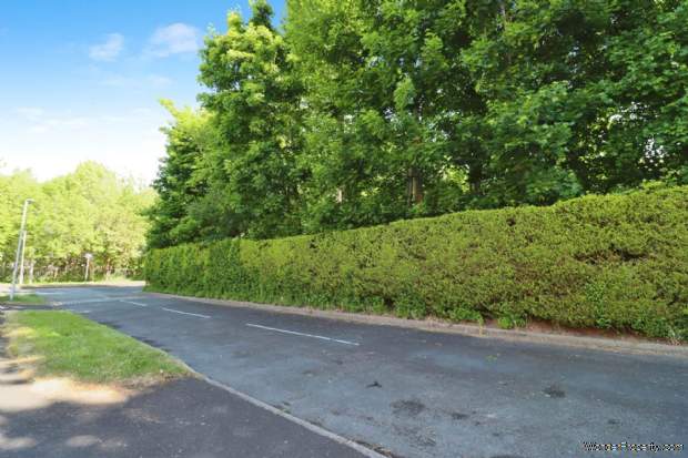 Additional Property Image 2 bedroom Terraced for sale in Wirral 12
