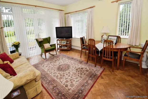 Additional Property Image 2 bedroom Detached Bungalow for sale in Wirral 3