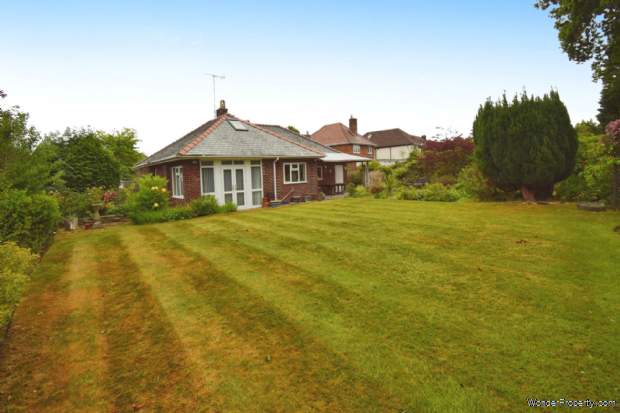 Additional Property Image 2 bedroom Detached Bungalow for sale in Wirral 13