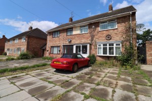 3 bedroom Semi Detached for sale in Wirral