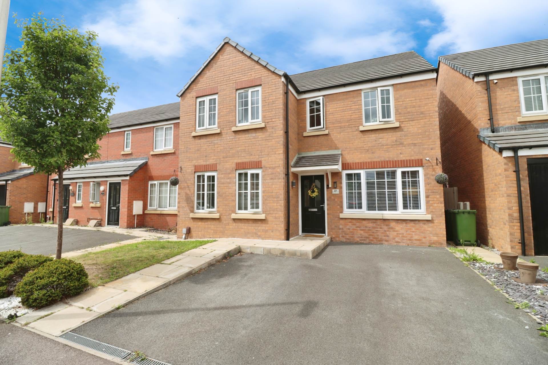 4 bedroom Detached for sale in Wirral