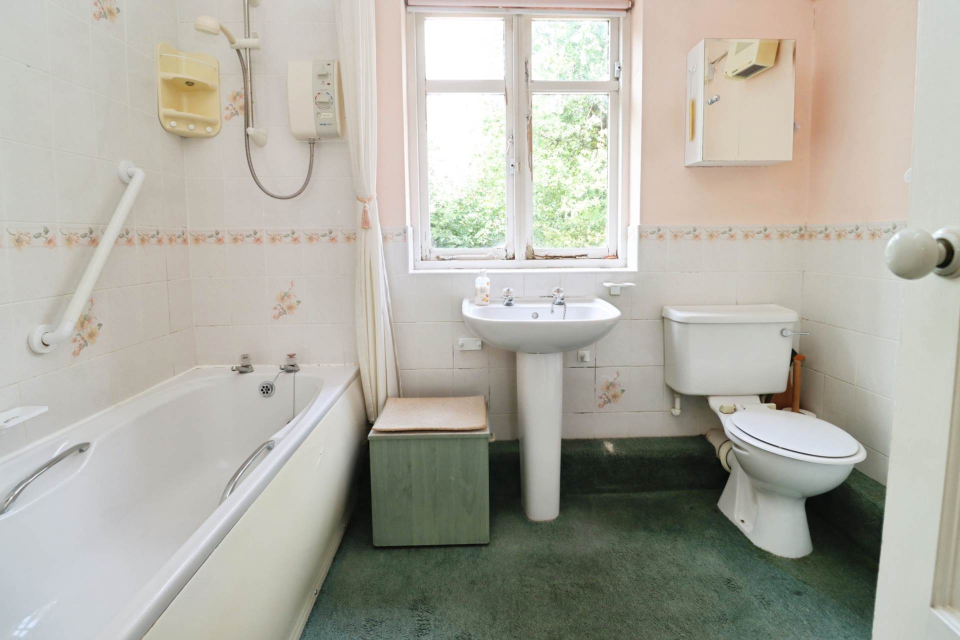 Additional Property Image 4 bedroom Detached for sale in Ellesmere Port 12
