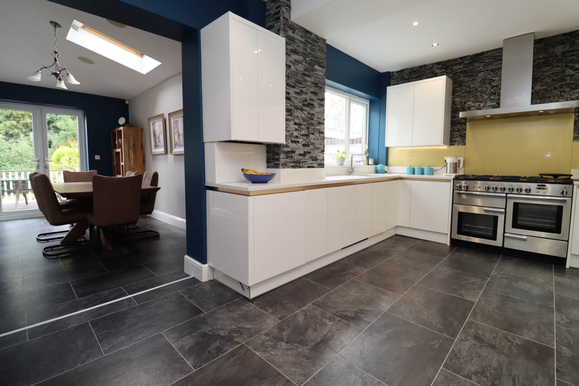 Additional Property Image 4 bedroom Semi Detached for sale in Ellesmere Port 15