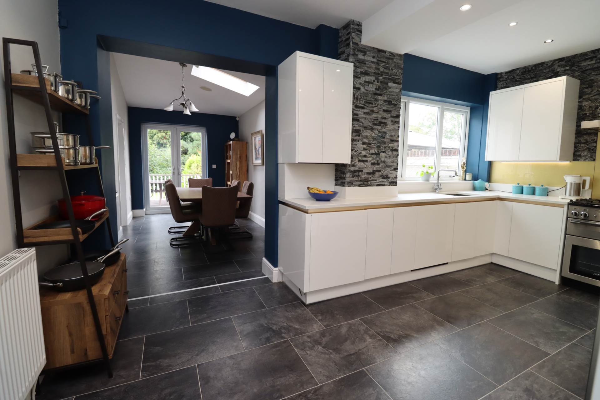 Additional Property Image 4 bedroom Semi Detached for sale in Ellesmere Port 16