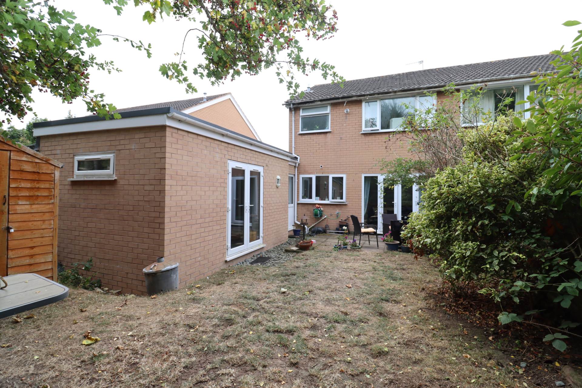 Additional Property Image 4 bedroom Semi Detached for sale in Parkgate 14