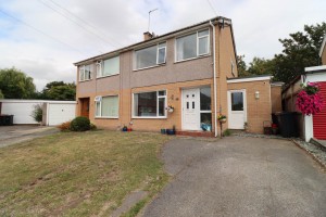 4 bedroom Semi Detached for sale in Parkgate