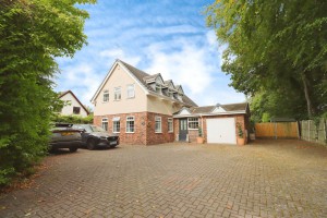 4 bedroom Detached for sale in Wirral