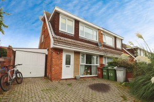 3 bedroom Semi Detached for sale in Wirral