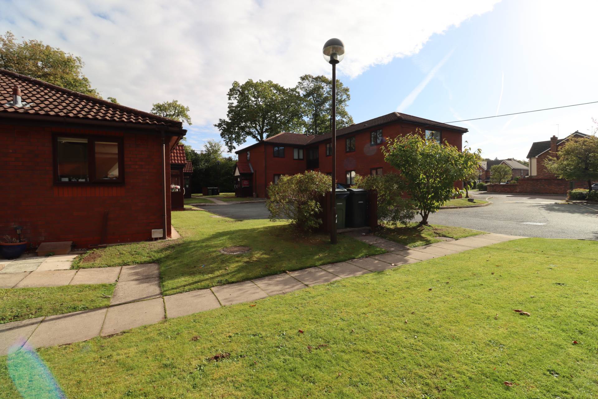 Additional Property Image 2 bedroom Apartment for sale in Wirral 13