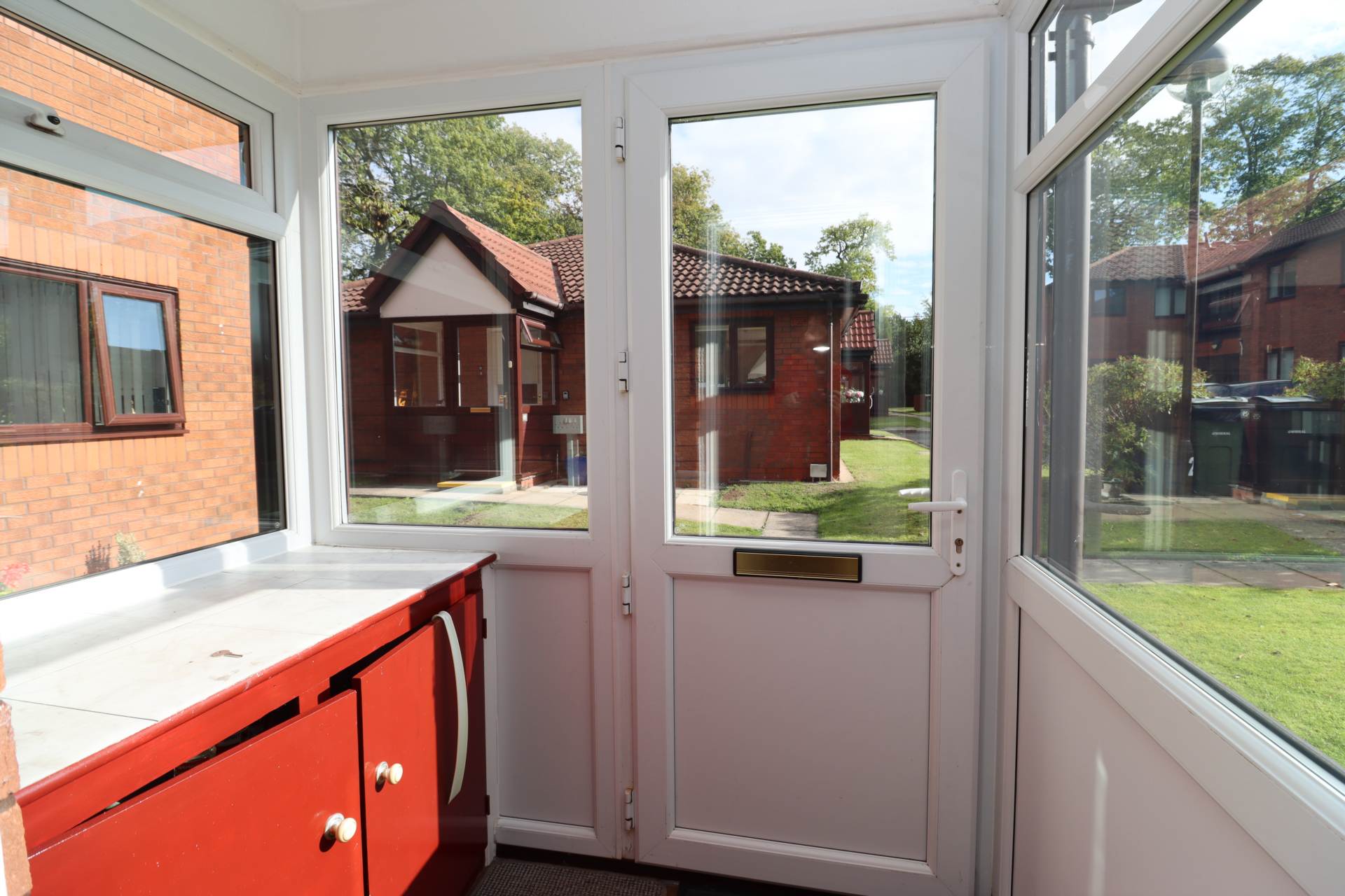 Additional Property Image 2 bedroom Apartment for sale in Wirral 15
