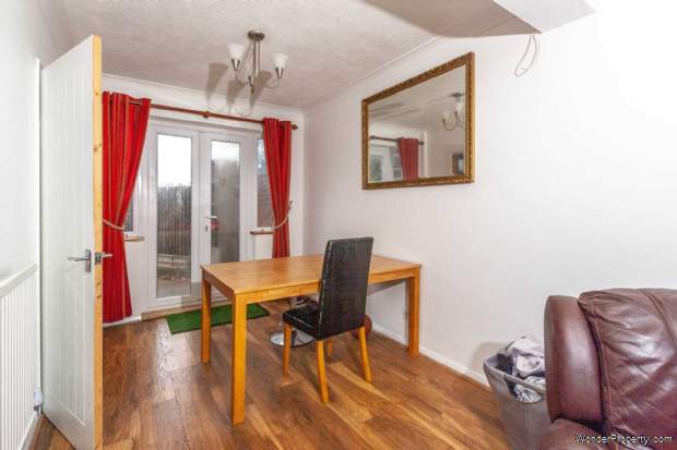 Additional Property Image 3 bedroom Semi Detached to rent in Berkhamsted 4