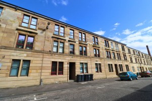 2 bedroom Flat to rent in Paisley