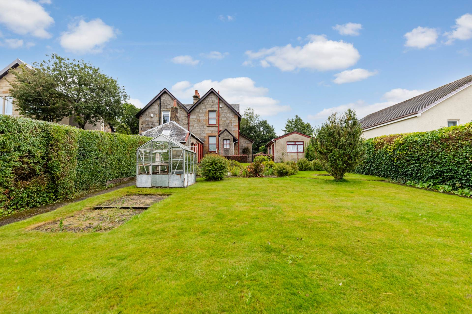 Additional Property Image 3 bedroom House to rent in Paisley 15
