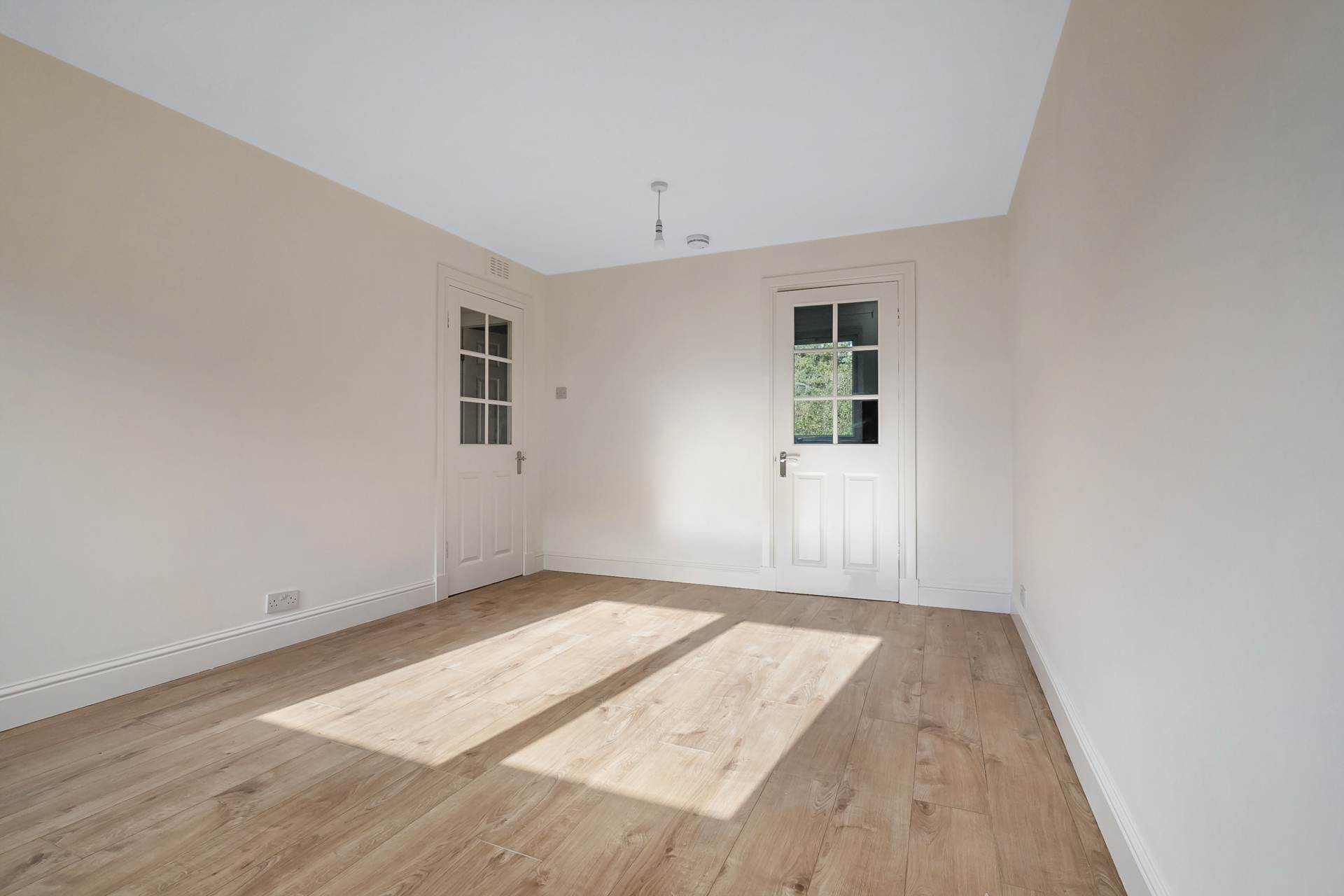 Additional Property Image 1 bedroom Flat for sale in Paisley 5