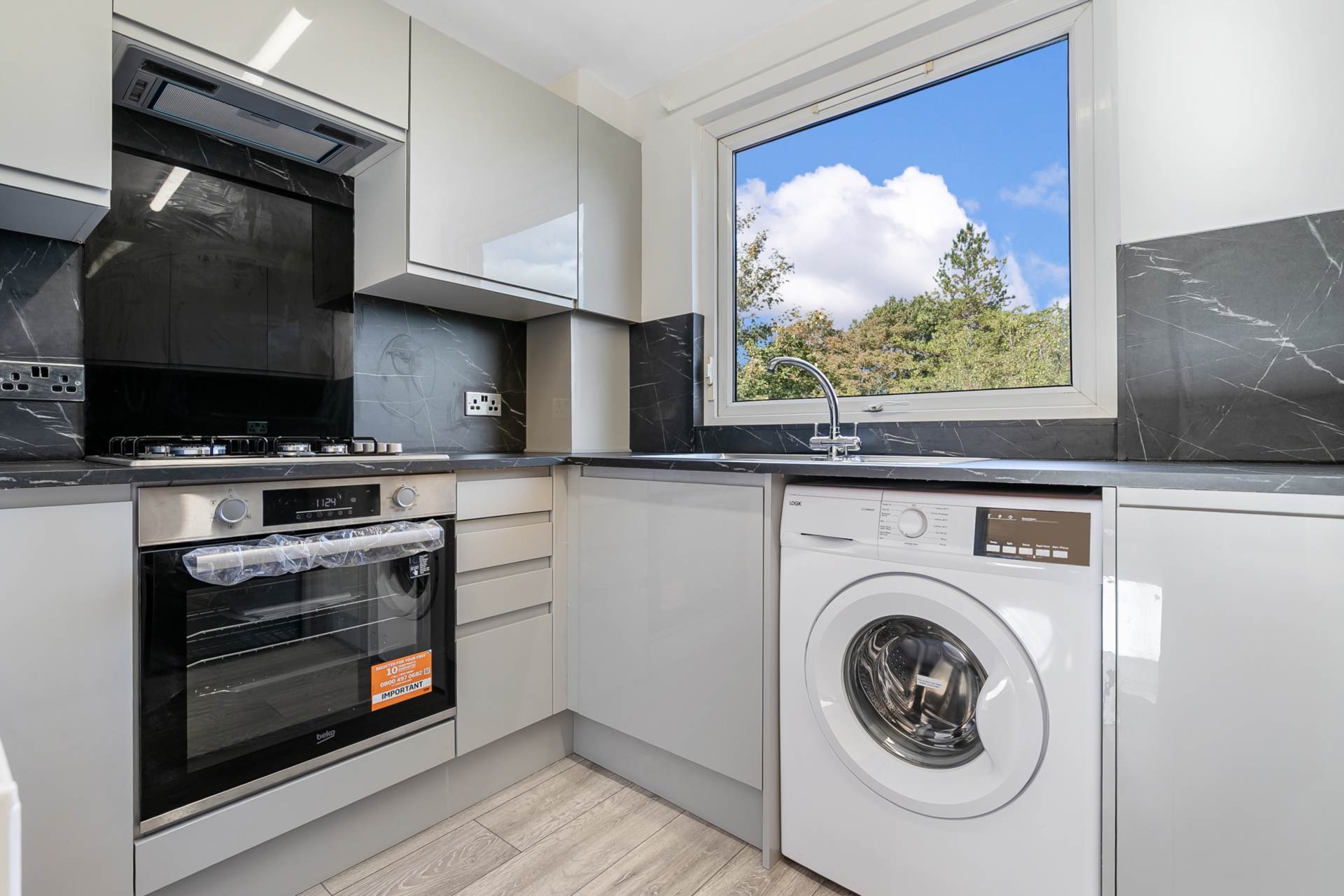 Additional Property Image 1 bedroom Flat for sale in Paisley 6