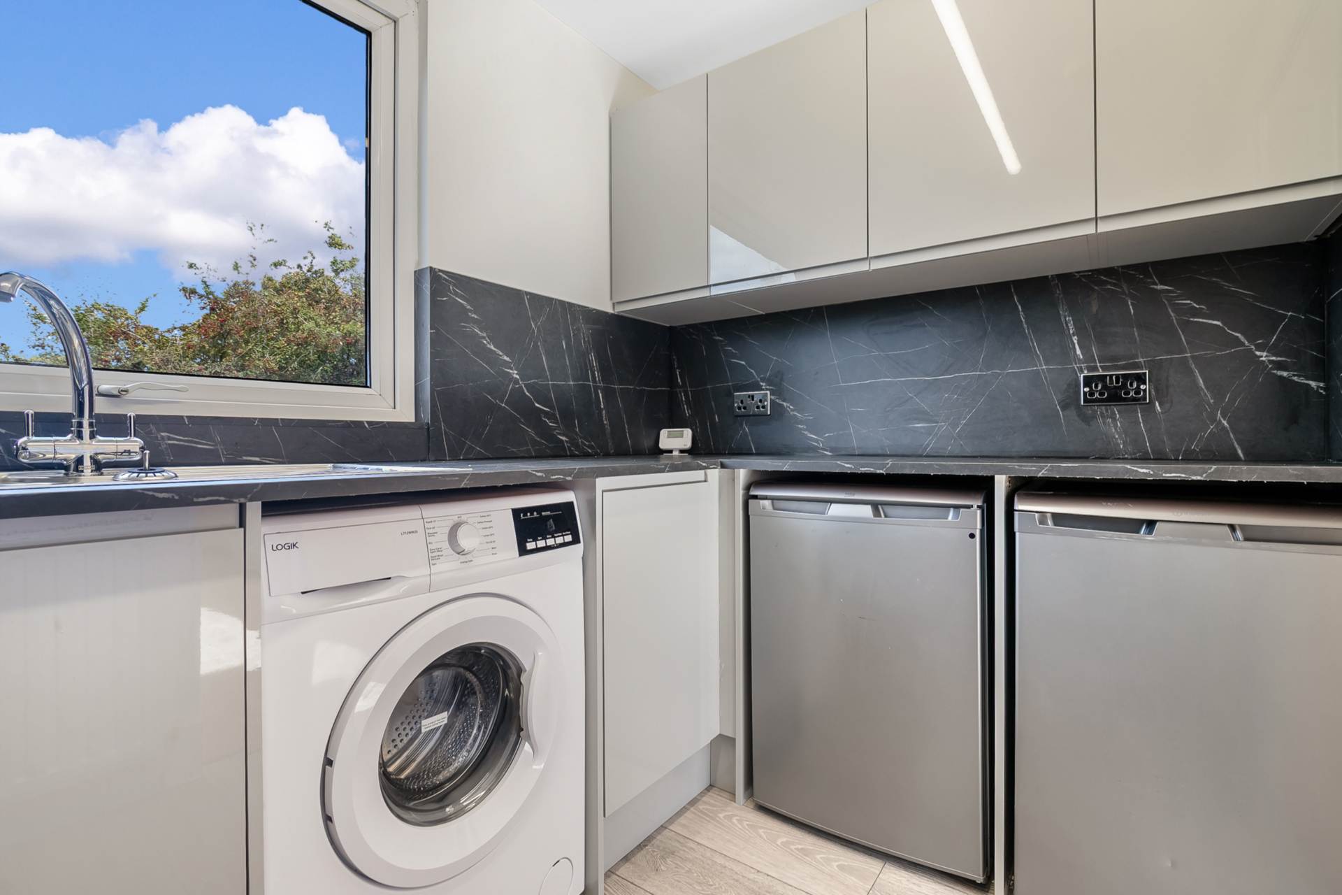Additional Property Image 1 bedroom Flat for sale in Paisley 7
