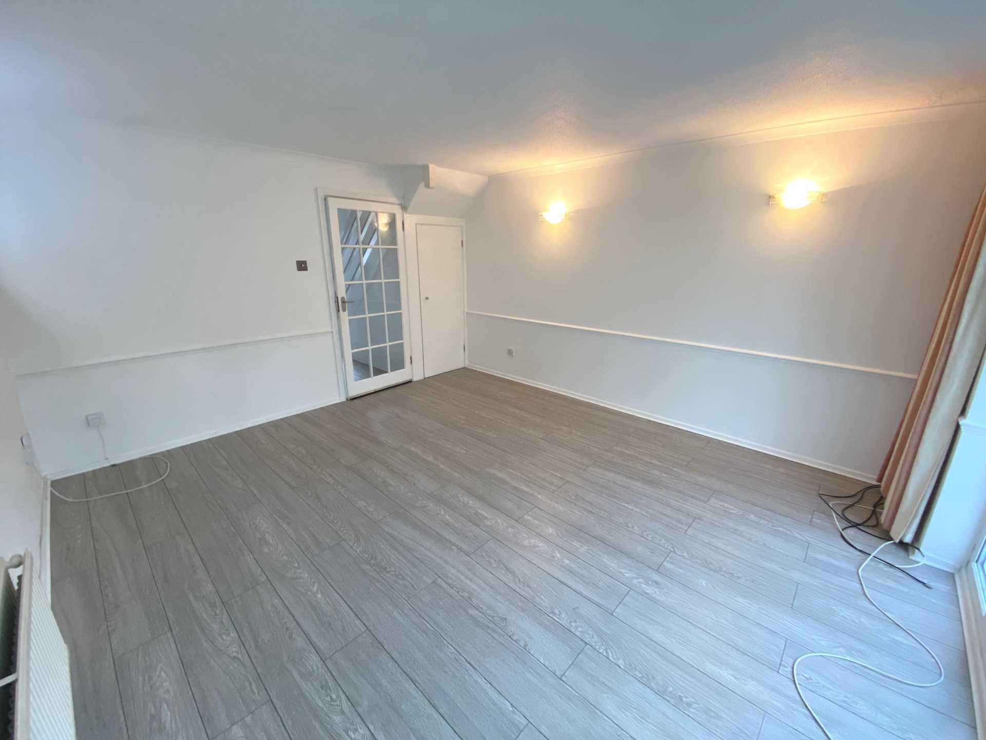 Additional Property Image 2 bedroom End of Terrace to rent in Radlett 3