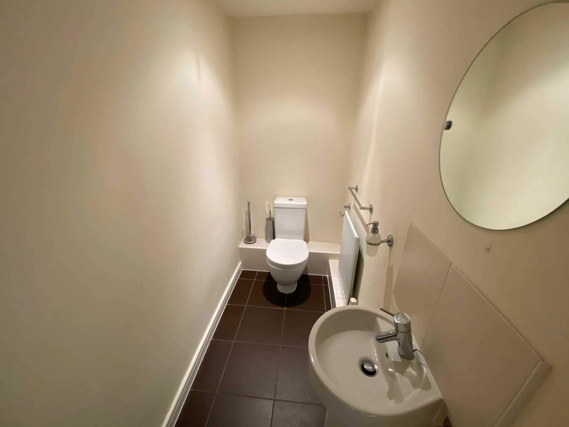 Additional Property Image 4 bedroom Town House to rent in Radlett 7
