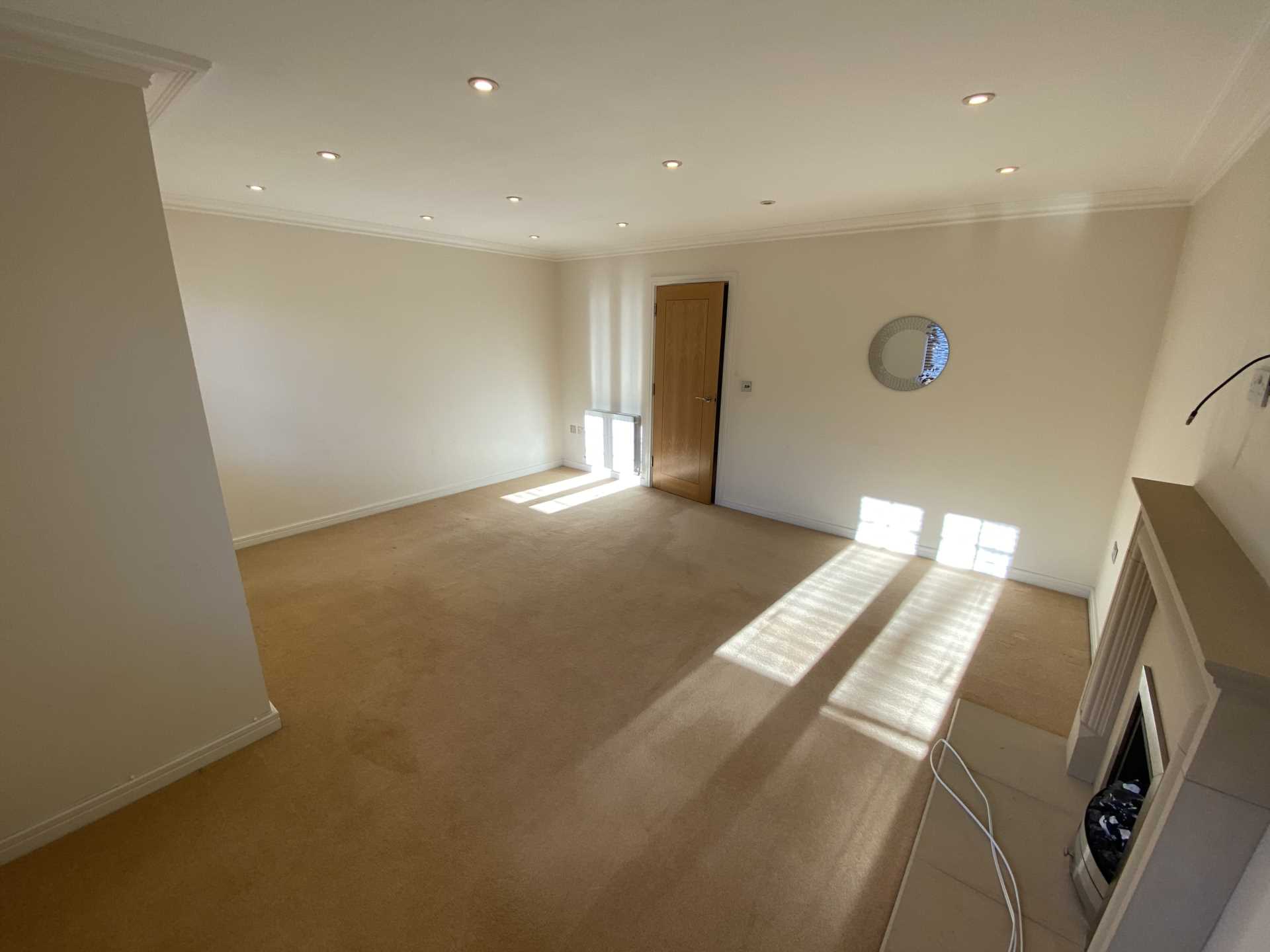 Additional Property Image 4 bedroom Town House to rent in Radlett 10